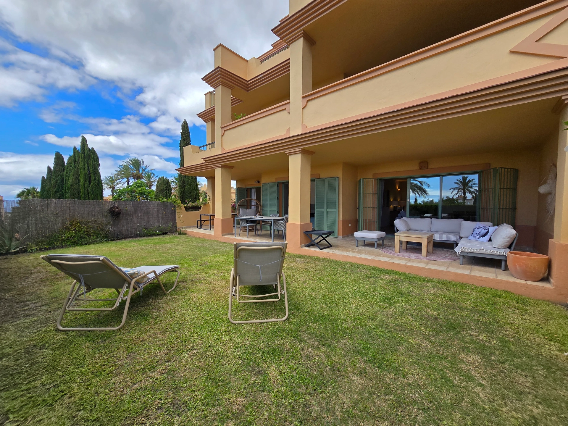Ground Floor Apartment for rent in Los Flamingos, Benahavis