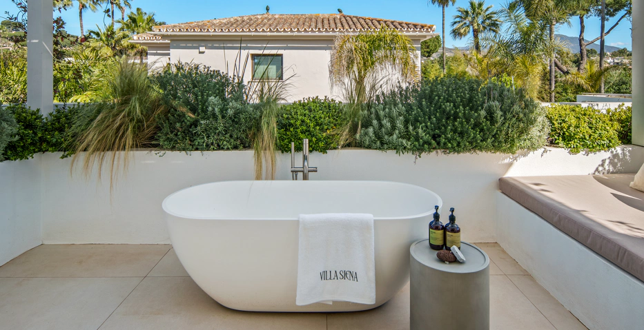 Obra Maestra Frente al Golf en Marbella