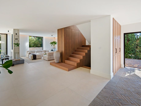 Obra Maestra Frente al Golf en Marbella