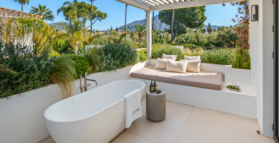 Obra Maestra Frente al Golf en Marbella