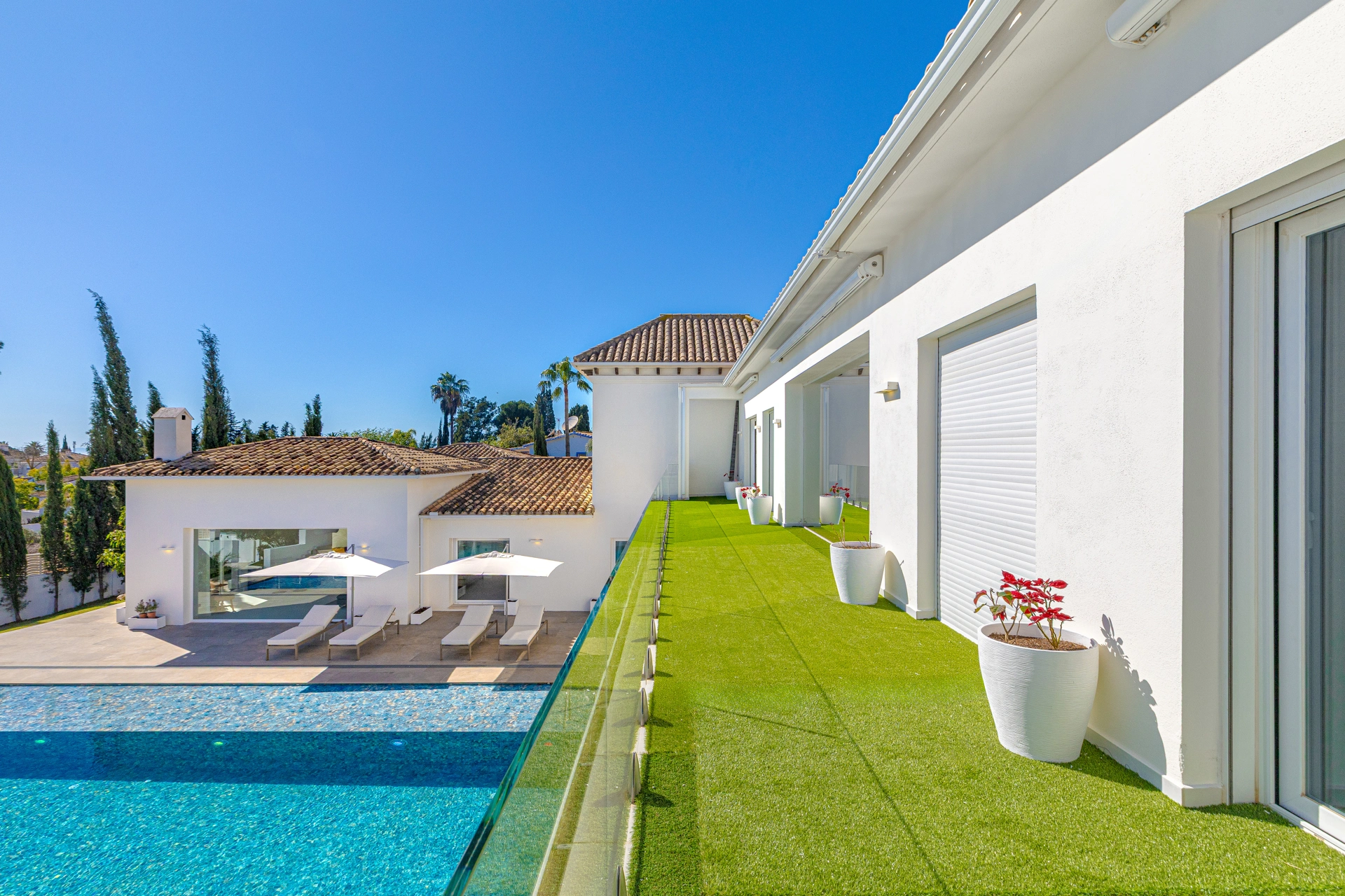 Villa for sale in Guadalmina Alta, San Pedro de Alcantara