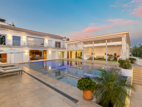 Exceptional Luxury Villa in Guadalmina Alta