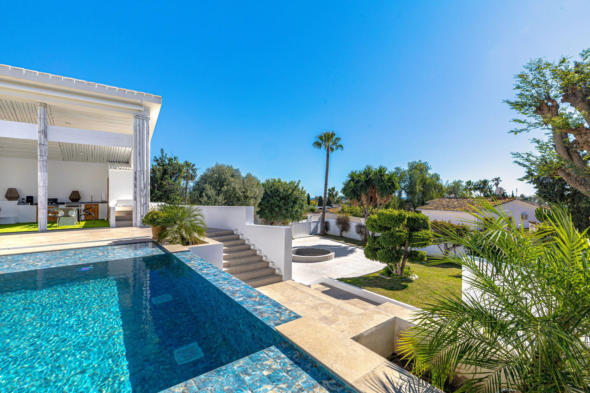 Villa for sale in Guadalmina Alta, San Pedro de Alcantara