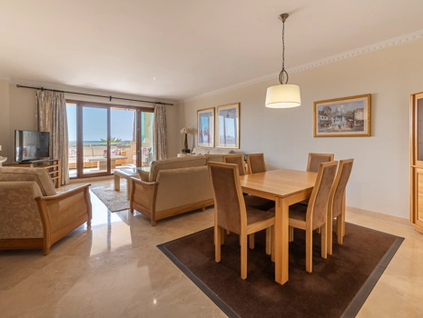 Exclusive Apartment with Views of the Mediterranean Sea, La Concha Mountain and the New Golden Mile