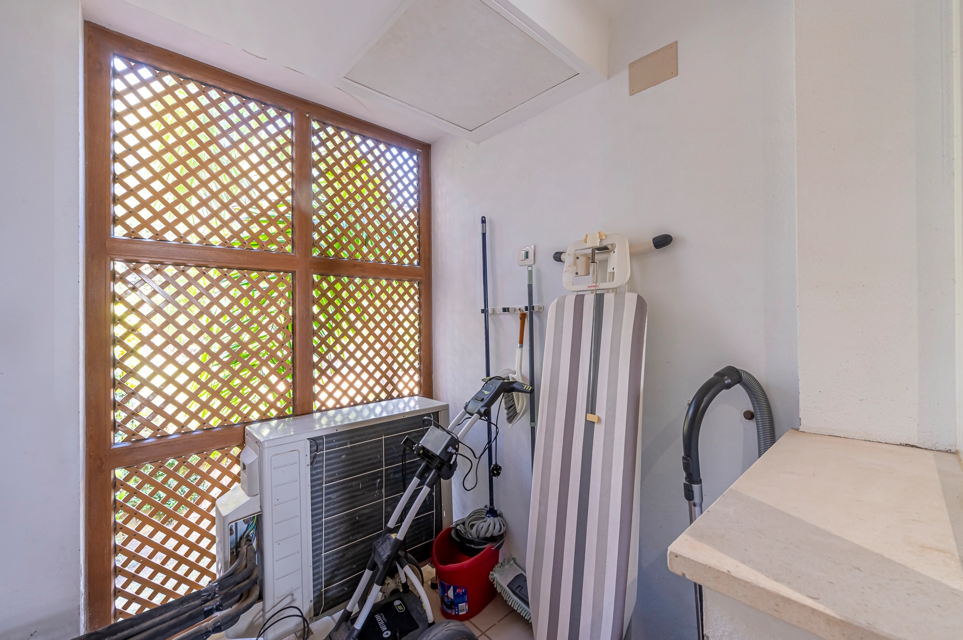 Apartment for sale in Benavista, Estepona East