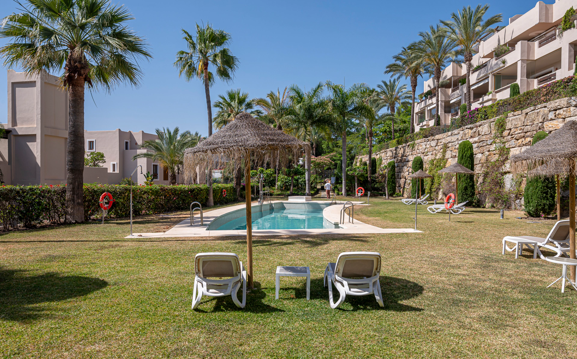 Apartment for sale in Benavista, Estepona East