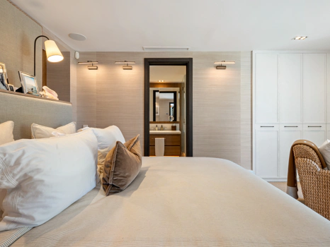 Elegant One-Bedroom Apartment in Puente Romano, Marbella’s Golden Mile