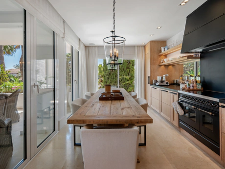 Elegant One-Bedroom Apartment in Puente Romano, Marbella’s Golden Mile