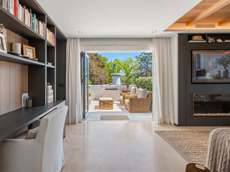 Elegant One-Bedroom Apartment in Puente Romano, Marbella’s Golden Mile