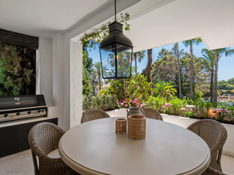 Elegant One-Bedroom Apartment in Puente Romano, Marbella’s Golden Mile