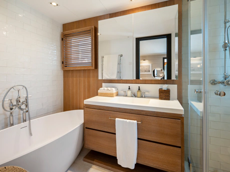 Elegant One-Bedroom Apartment in Puente Romano, Marbella’s Golden Mile