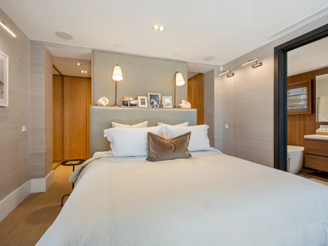 Elegant One-Bedroom Apartment in Puente Romano, Marbella’s Golden Mile