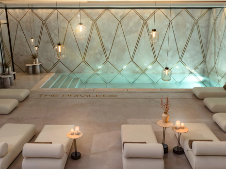 Luxury Living in the Heart of Estepona