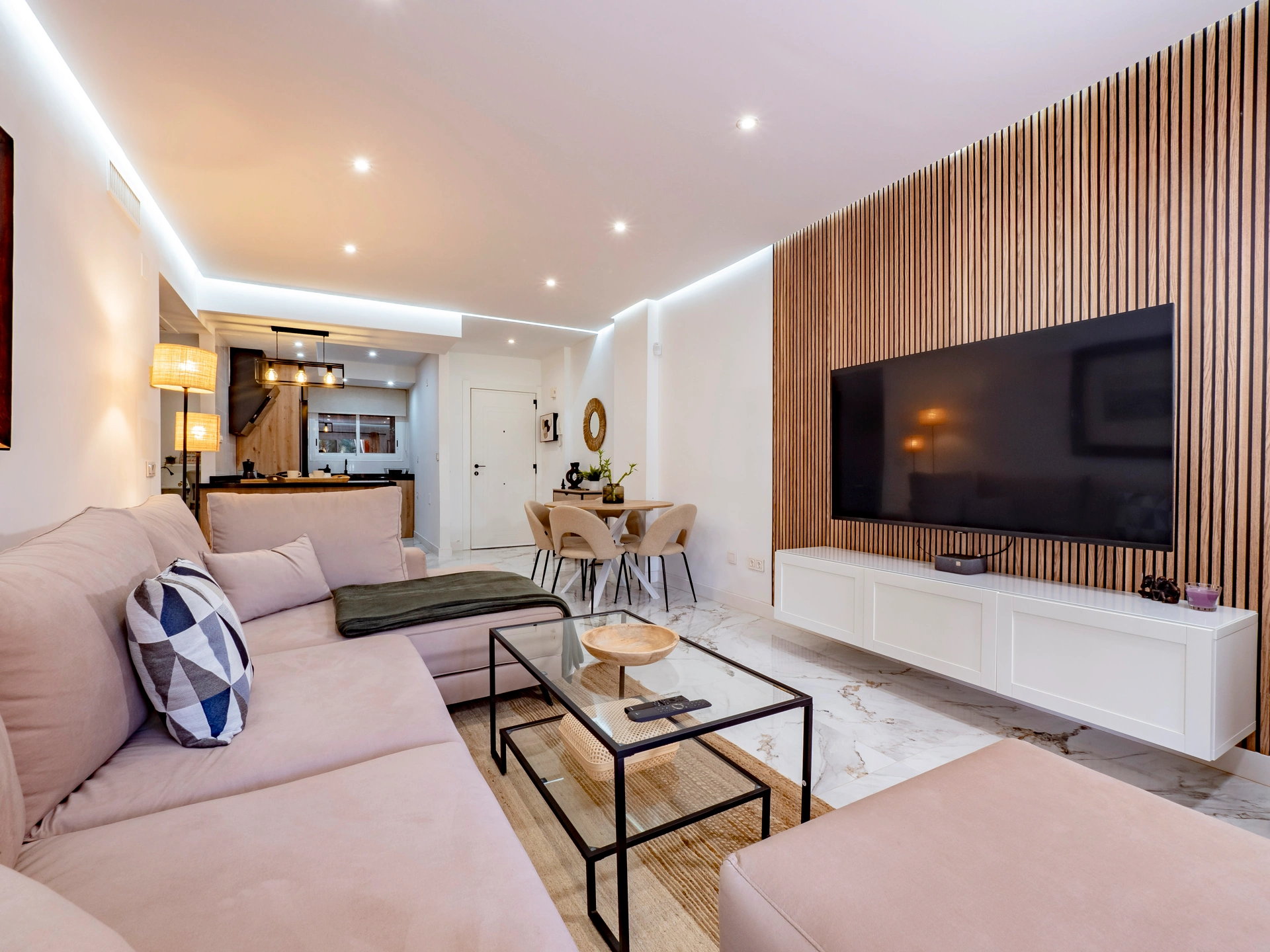 Ground Floor Apartment for rent in La Reserva de Marbella, Marbella East