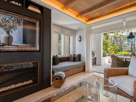 Elegant One-Bedroom Apartment in Puente Romano, Marbella’s Golden Mile