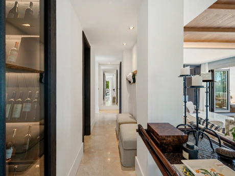 Elegant One-Bedroom Apartment in Puente Romano, Marbella’s Golden Mile
