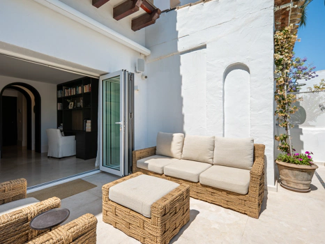 Elegant One-Bedroom Apartment in Puente Romano, Marbella’s Golden Mile
