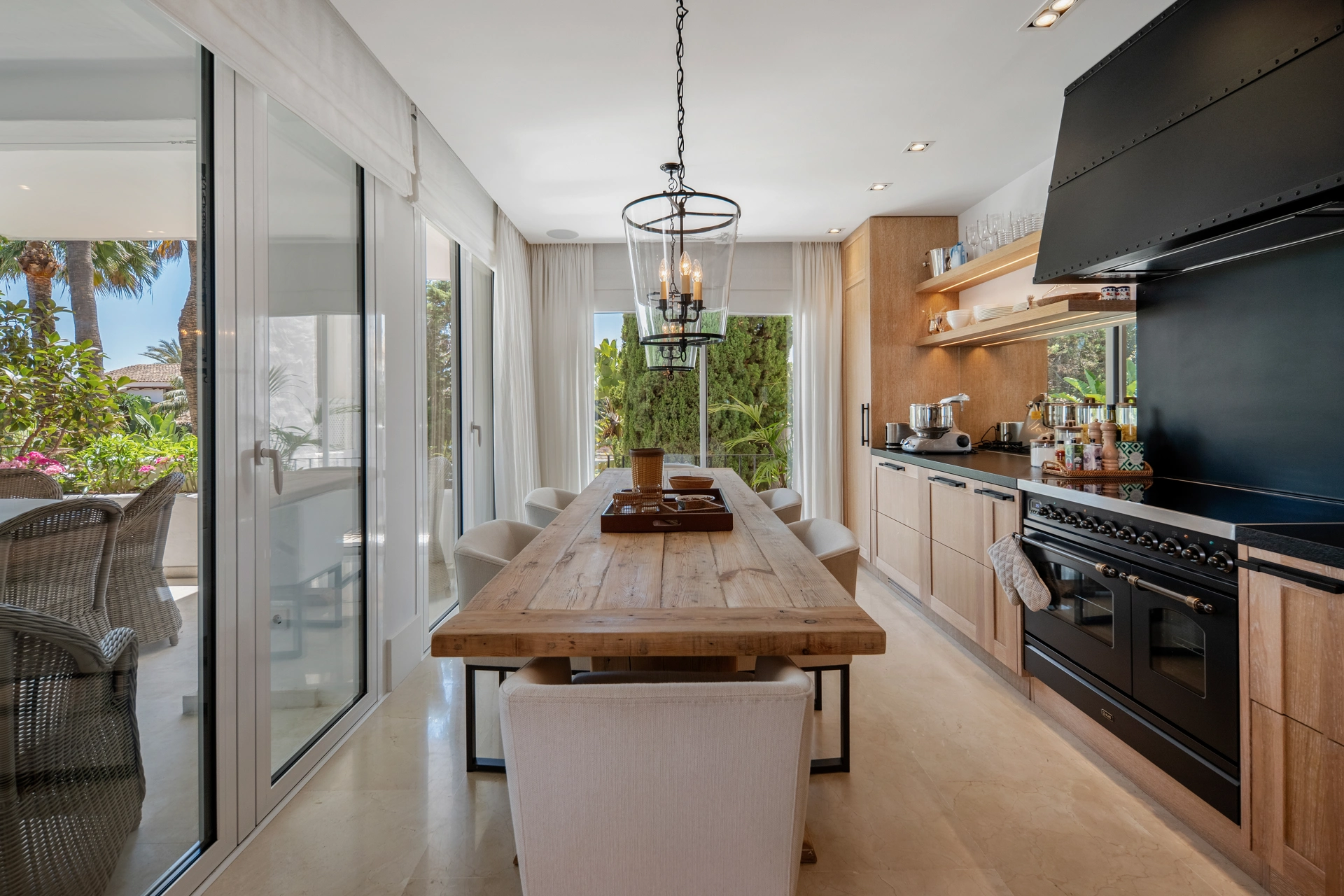 Apartment for sale in Marbella Golden Mile