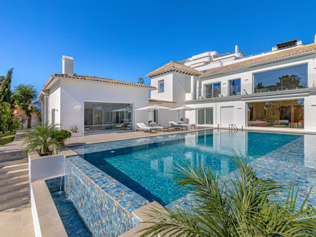 Exceptional Luxury Villa in Guadalmina Alta