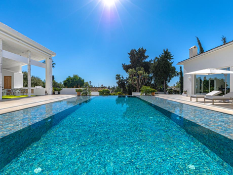Exceptional Luxury Villa in Guadalmina Alta