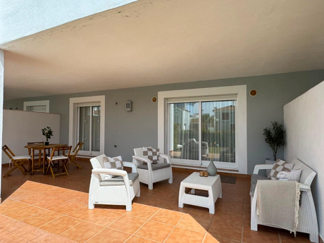 Elegant 2-Bedroom Ground Floor Apartment with Private Garden in Cortijo del Mar, El Paraíso