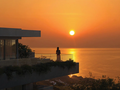 Panoramic sea view apartment in a Prime Costa del Sol Location