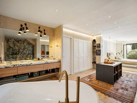 4 Bedrooms - Sea Views - Blend of Andalusian Heritage and Nordic Sophistication on the Golden Mile