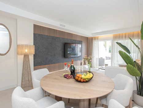 Modern 3-Bedroom Ground Floor Apartment Steps from the Beach in San Pedro de Alcántara