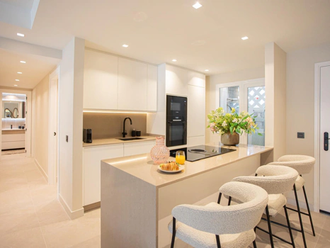 Modern 3-Bedroom Ground Floor Apartment Steps from the Beach in San Pedro de Alcántara