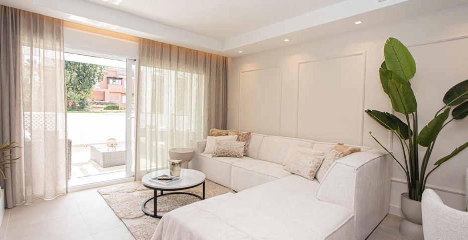 Moderno Apartamento de 3 Dormitorios en Planta Baja | Junto a la Playa entre Puerto Banús y San Pedro