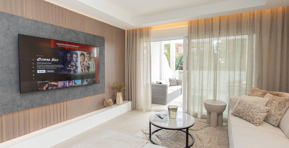 Moderno Apartamento de 3 Dormitorios en Planta Baja | Junto a la Playa entre Puerto Banús y San Pedro