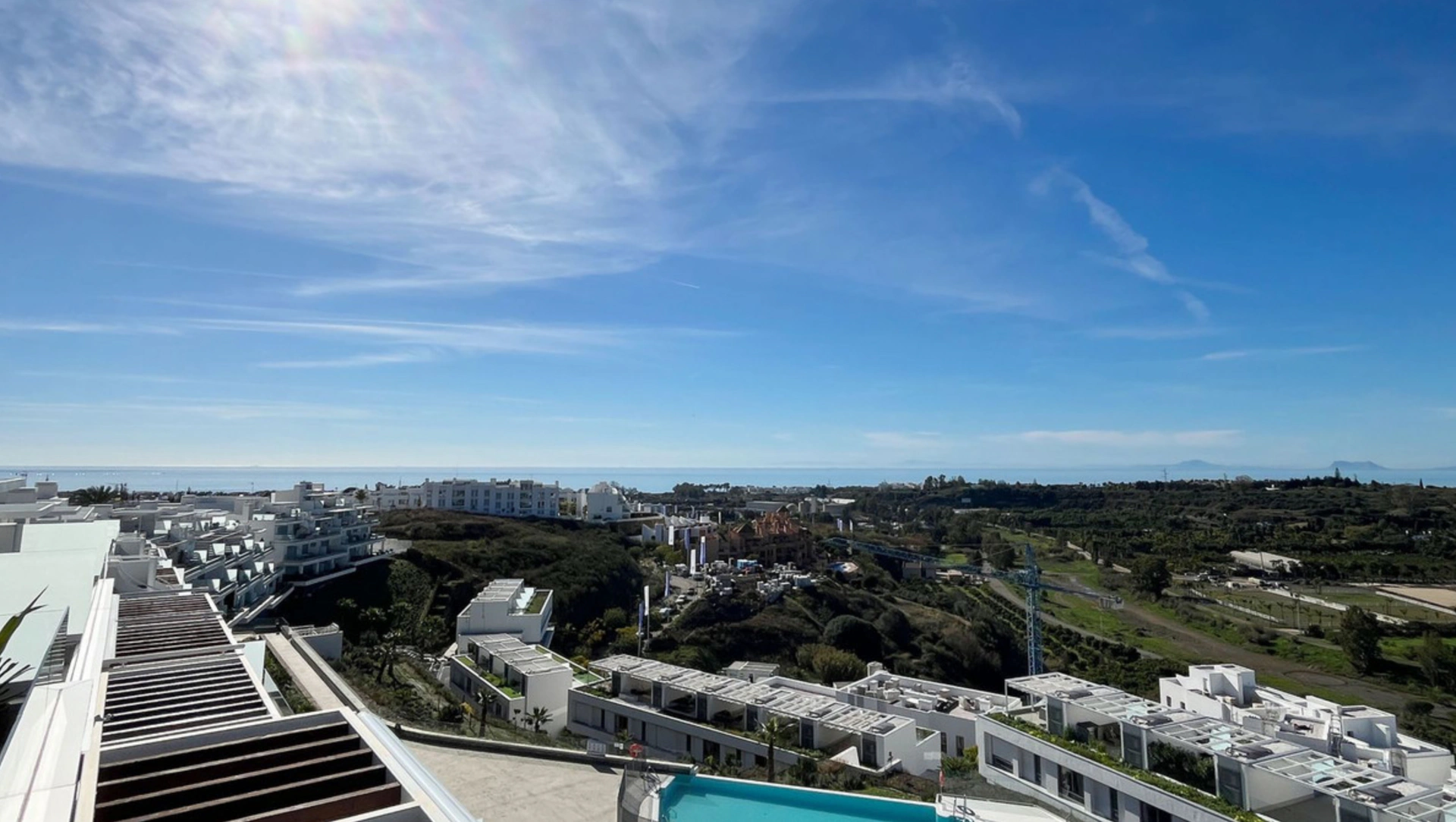 Penthouse for sale in New Golden Mile, Estepona East