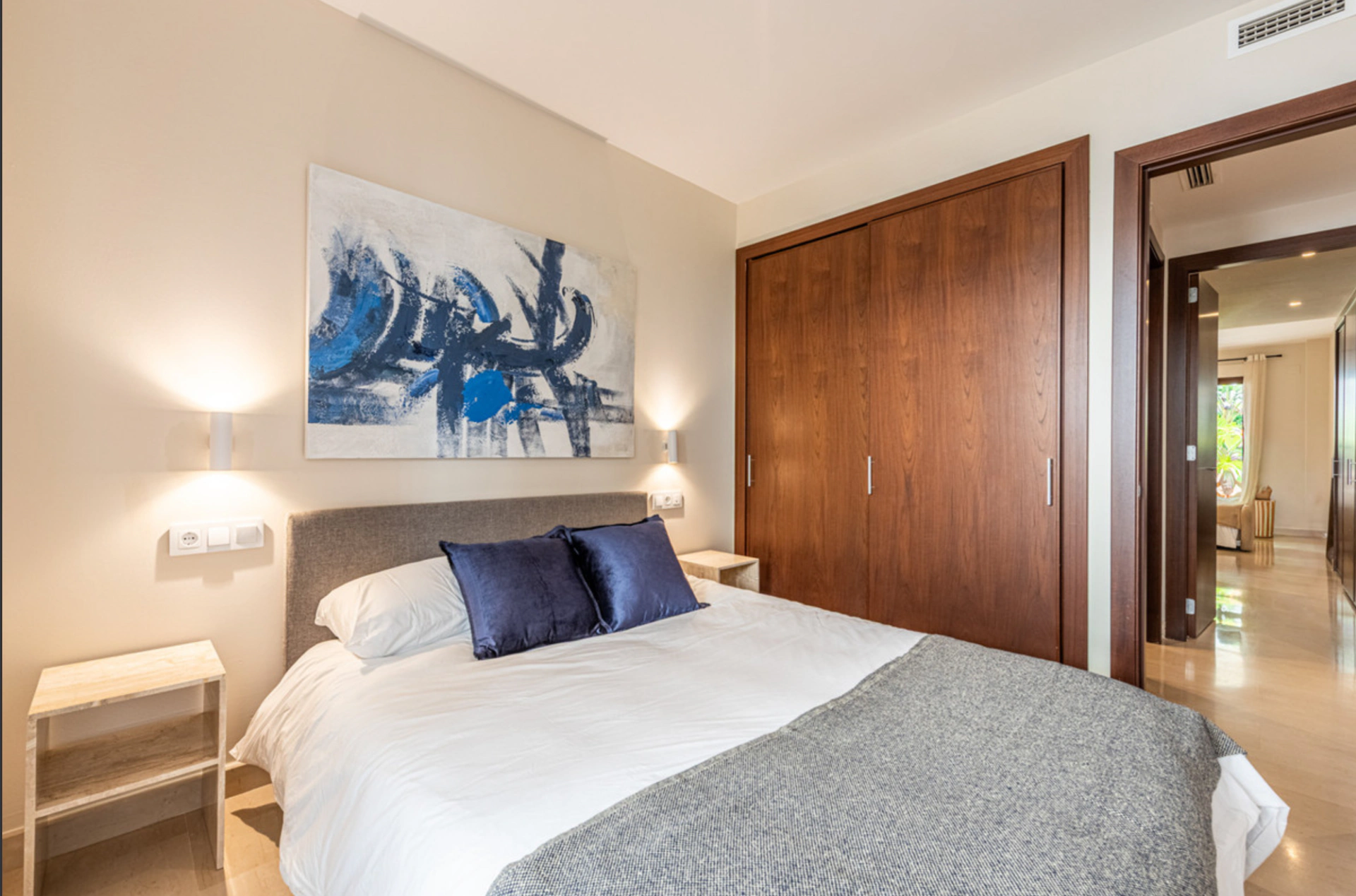 Ground Floor Apartment for sale in Nueva Andalucia, Marbella