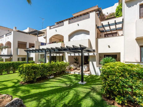Attractive Apartment in La Medina de Banús, Nueva Andalucía