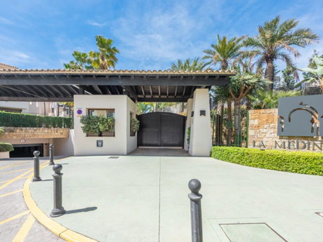 Attractive Apartment in La Medina de Banús, Nueva Andalucía