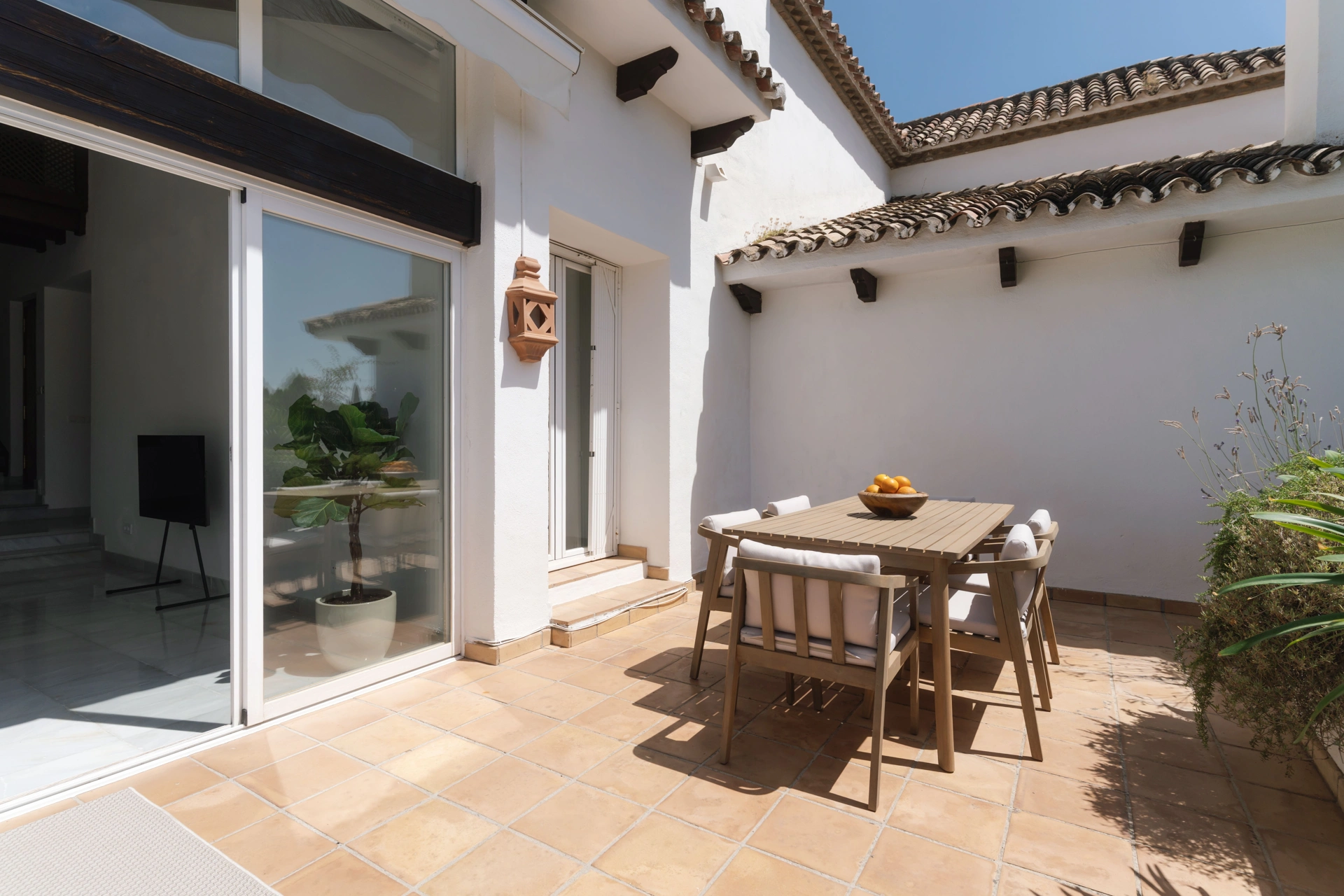 Town House for rent in Eagles Village, Benahavis