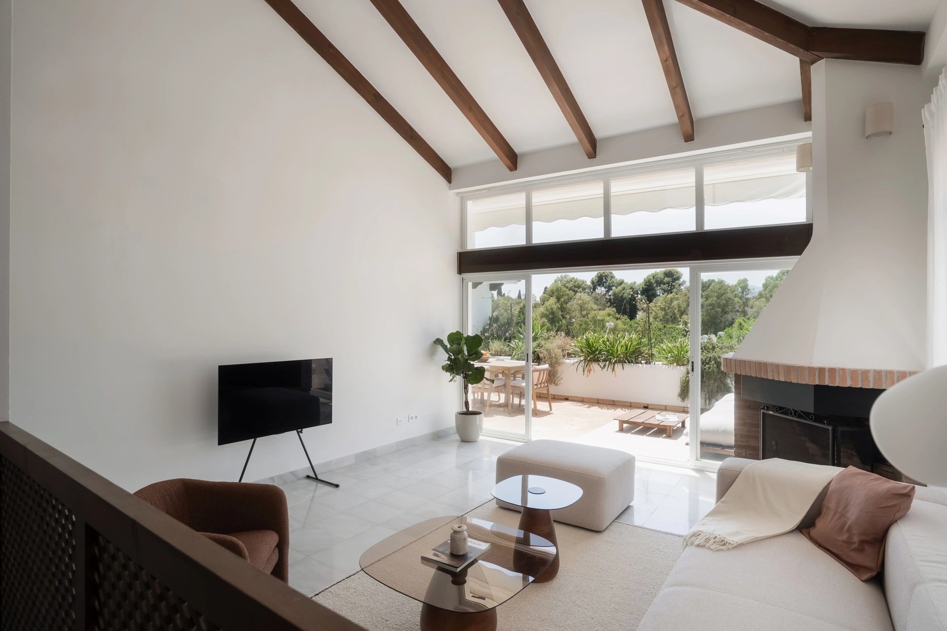Town House for rent in Eagles Village, Benahavis