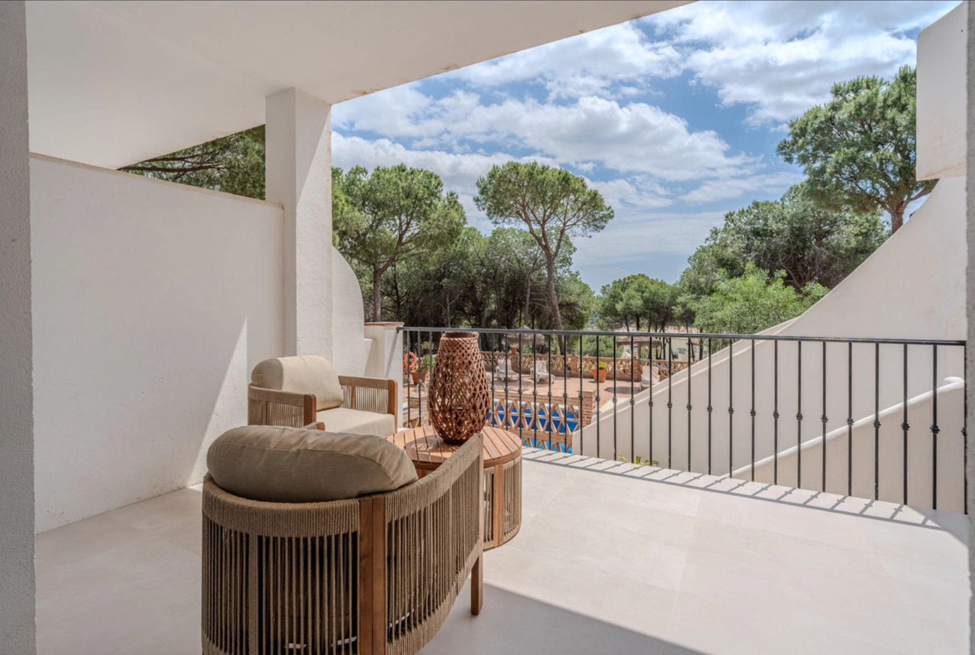 Apartment for sale in Nueva Andalucia, Marbella
