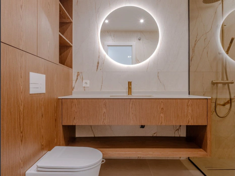 Elegant Renovated Apartment in Pinos de Aloha, Nueva Andalucía