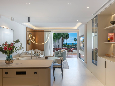 Exclusive Beachfront Apartment in Bahía del Velerín, Estepona