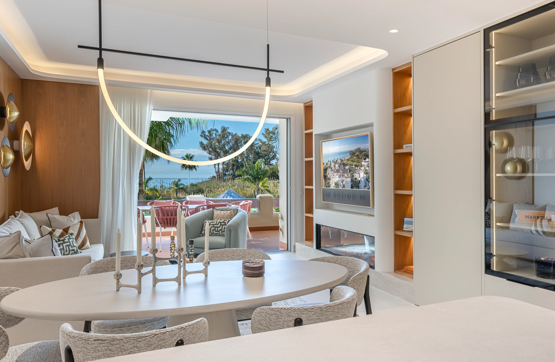 Apartment for sale in Bahía del Velerín, Estepona East