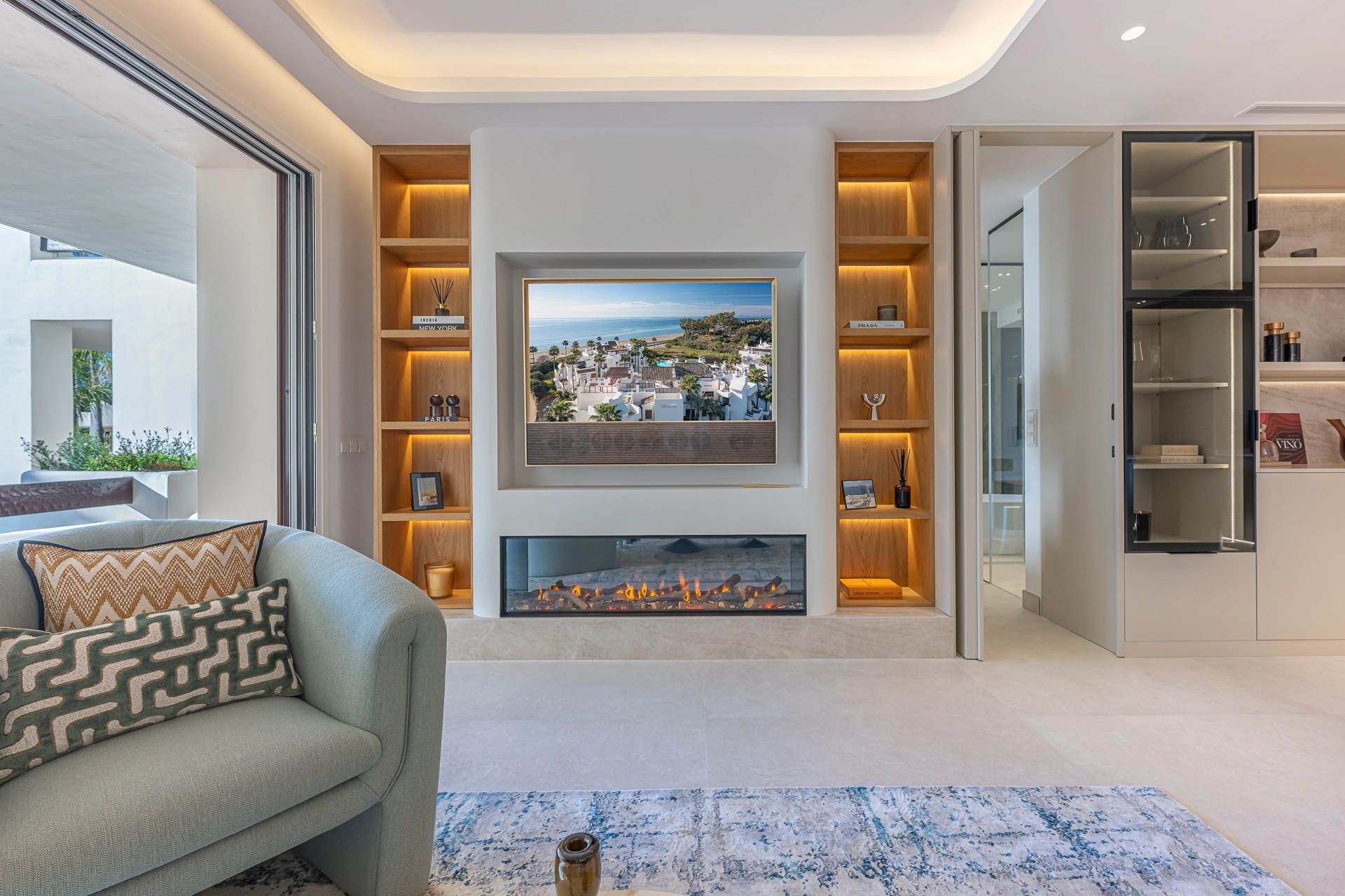 Apartment for sale in Bahía del Velerín, Estepona East