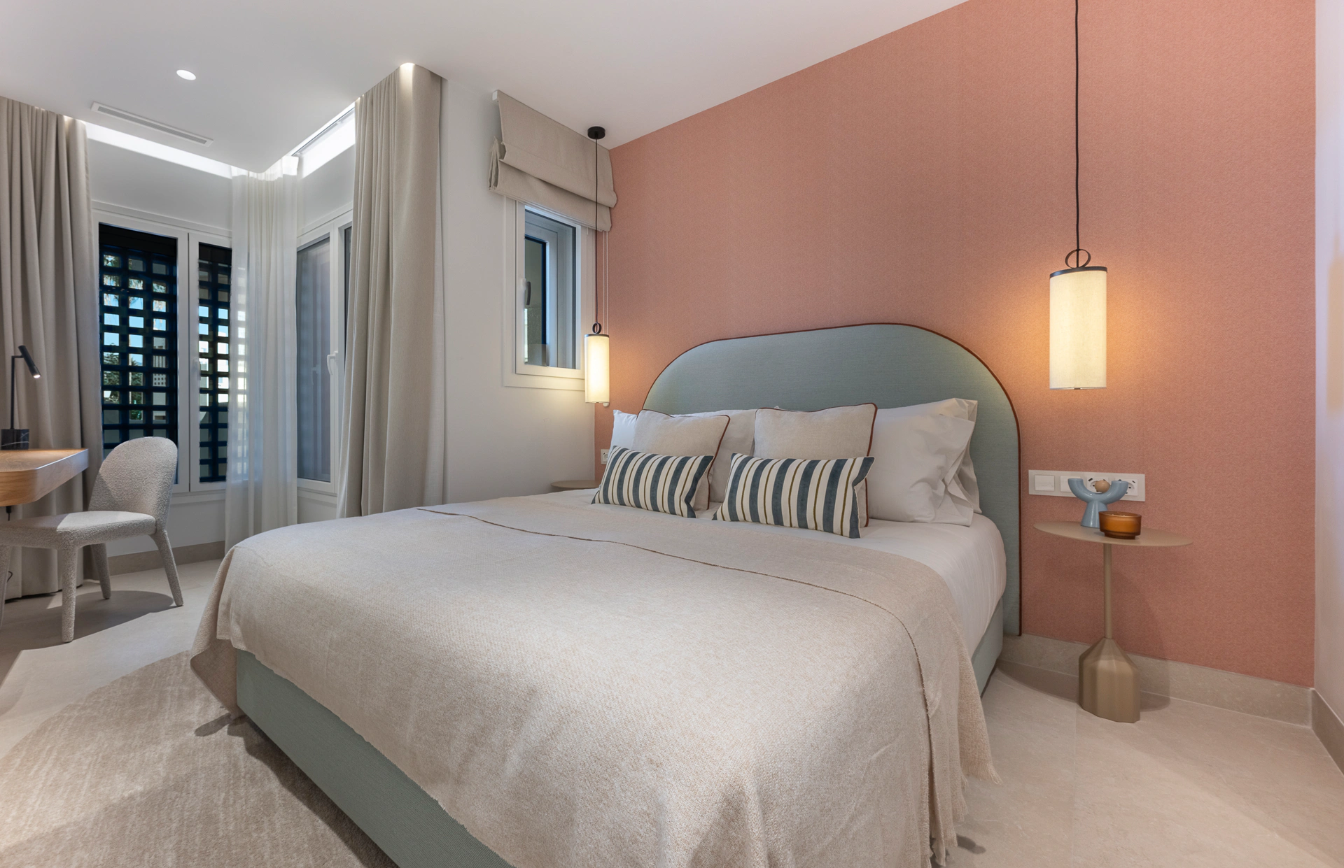 Apartment for sale in Bahía del Velerín, Estepona East