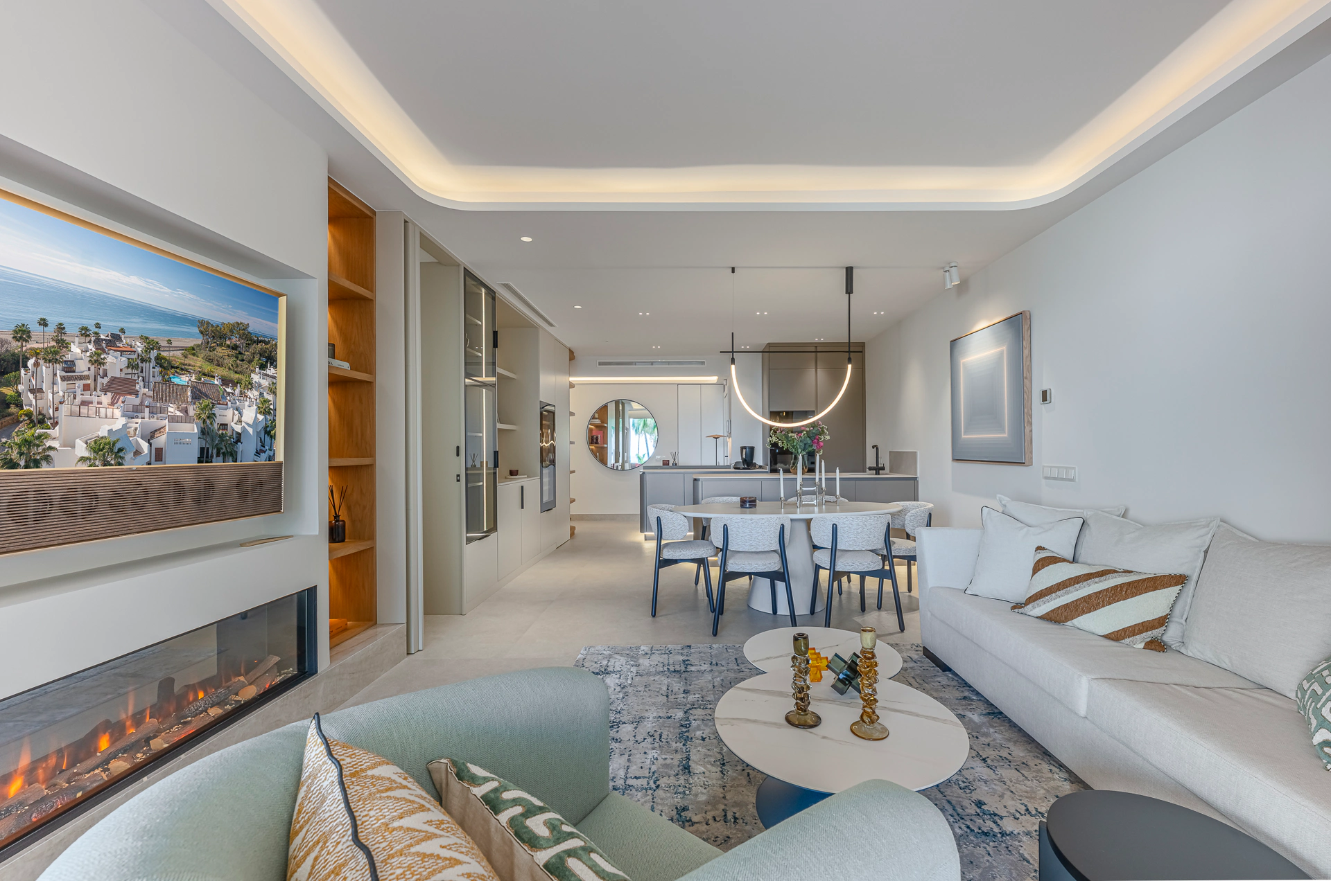 Apartment for sale in Bahía del Velerín, Estepona East