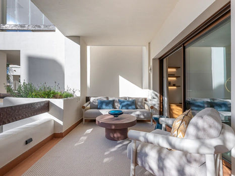 Exclusive Beachfront Apartment in Bahía del Velerín, Estepona