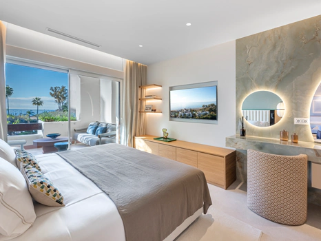 Exclusive Beachfront Apartment in Bahía del Velerín, Estepona