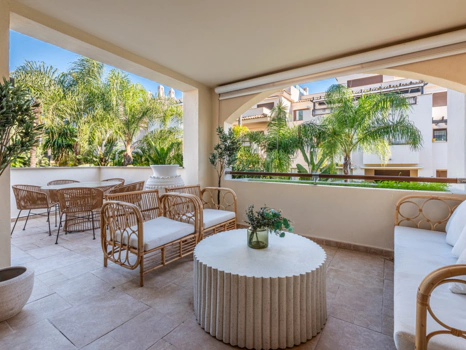 Stylish Apartment in La Medina de Banús, Nueva Andalucía