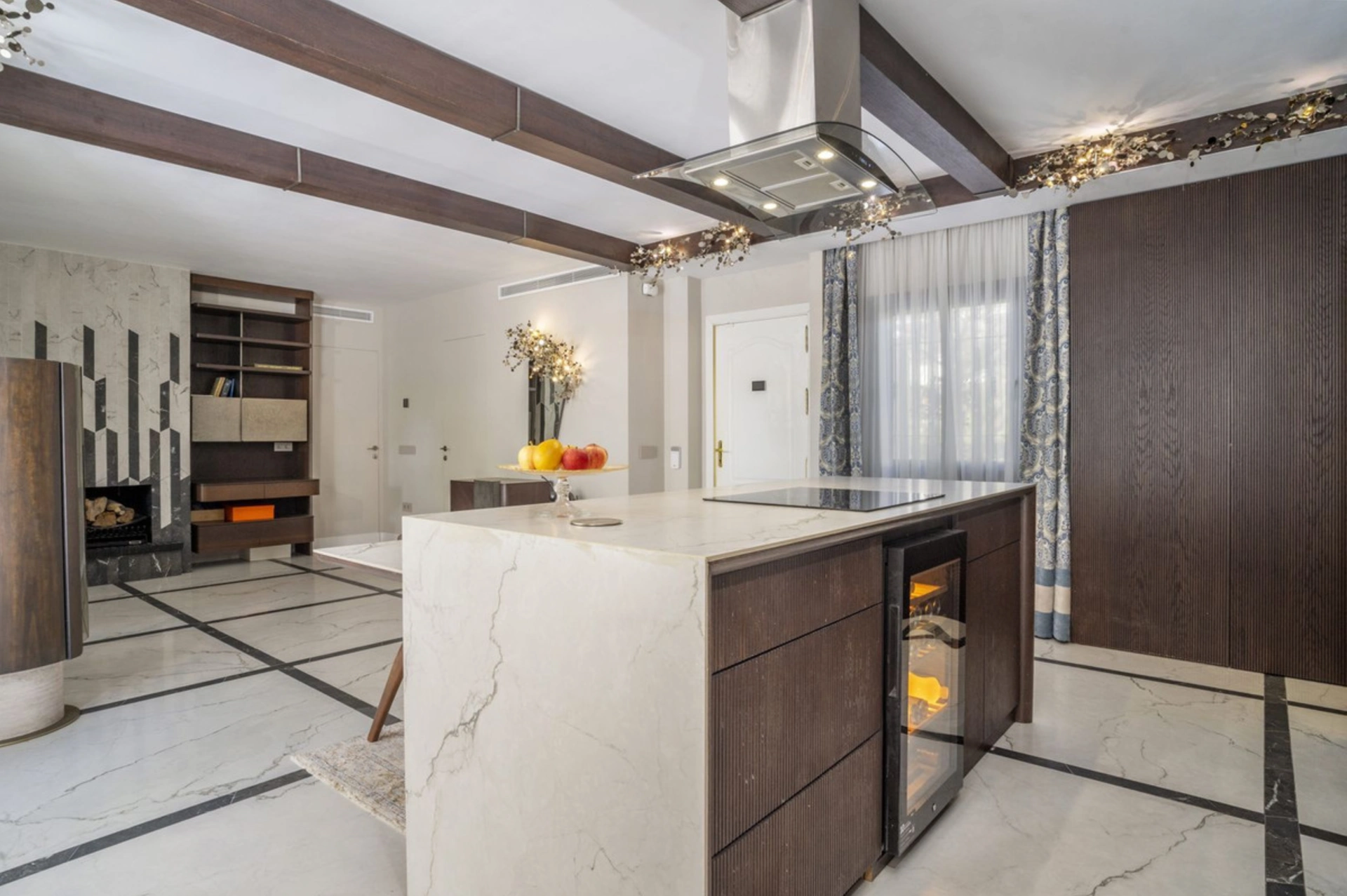 Ground Floor Apartment for sale in Nueva Andalucia, Marbella