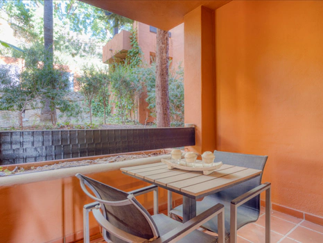 Charming Ground-Floor Apartment in Nueva Andalucía
