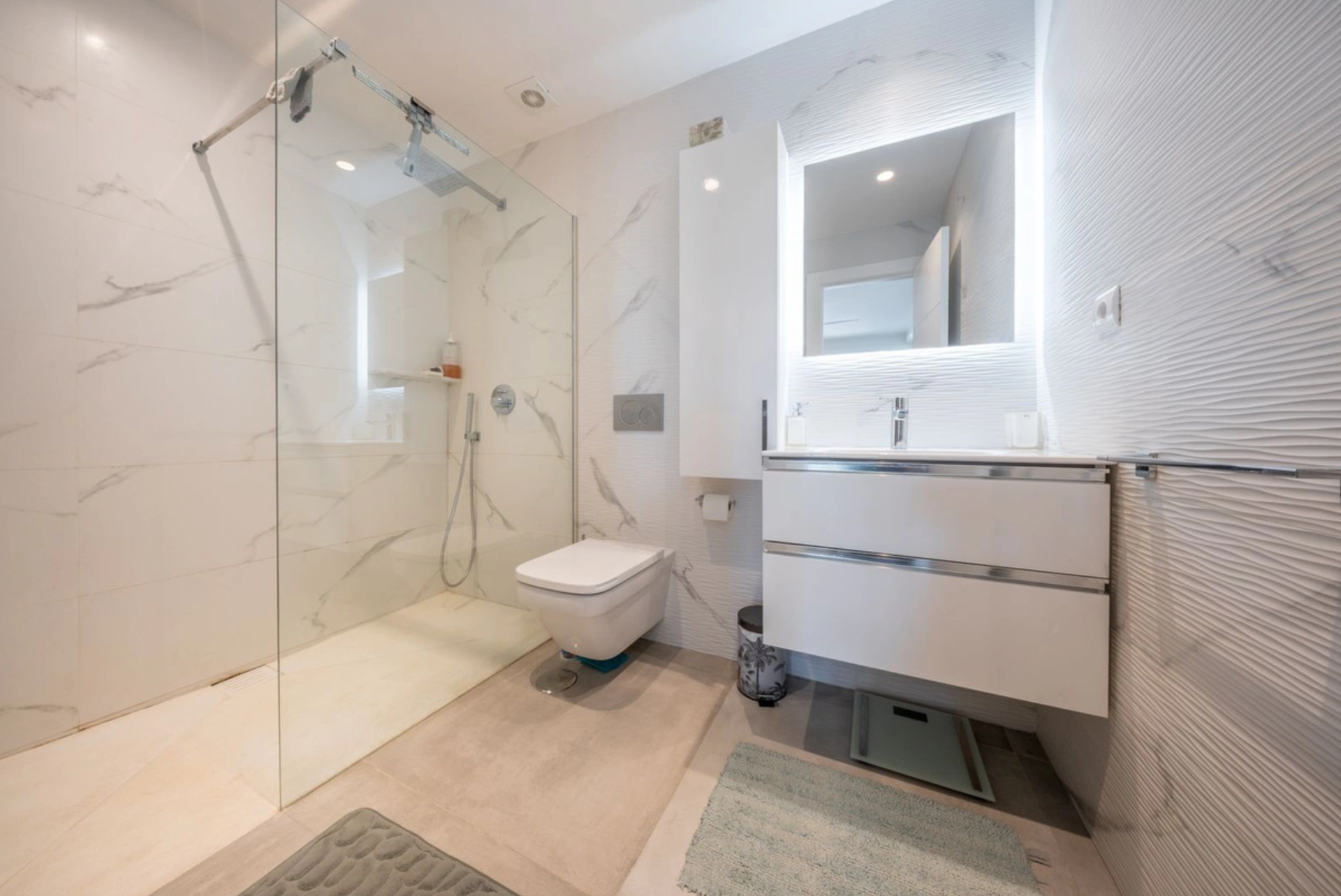 Ground Floor Apartment for sale in Nueva Andalucia, Marbella